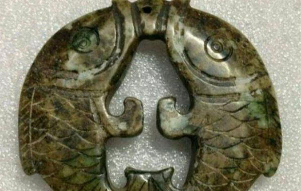 双鱼玉佩真的存在吗,双鱼玉佩真的假的?