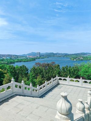 招携怀远的历史典故?招携怀远出自?