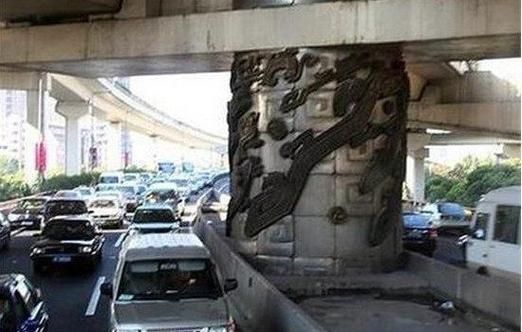 上海龙柱图片?上海龙柱图片道场做法?